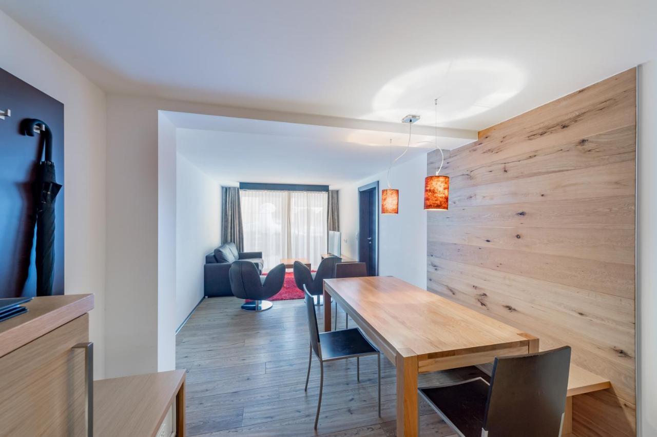 Sport- Und Genusshotel Silvretta อิสชเกิล ภายนอก รูปภาพ