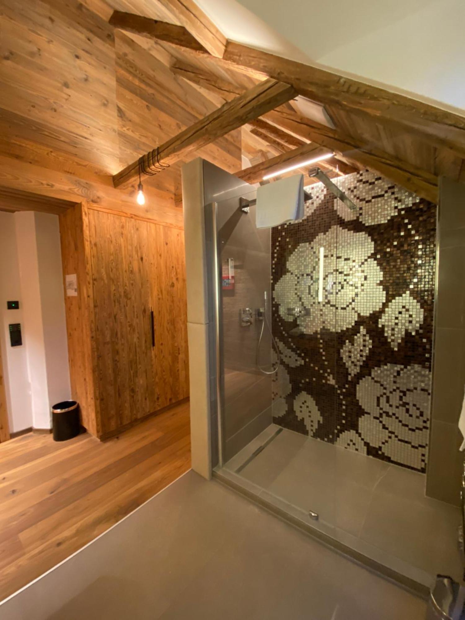 Sport- Und Genusshotel Silvretta อิสชเกิล ภายนอก รูปภาพ