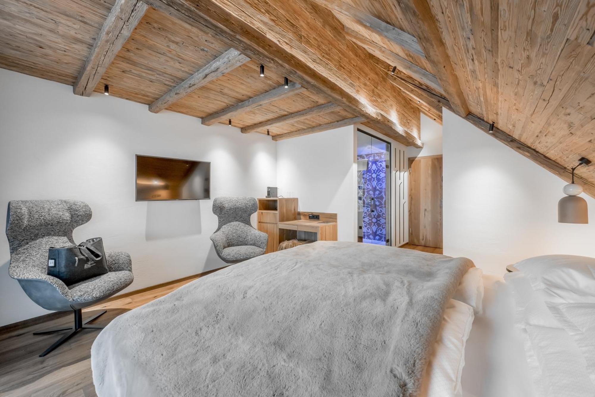 Sport- Und Genusshotel Silvretta อิสชเกิล ภายนอก รูปภาพ