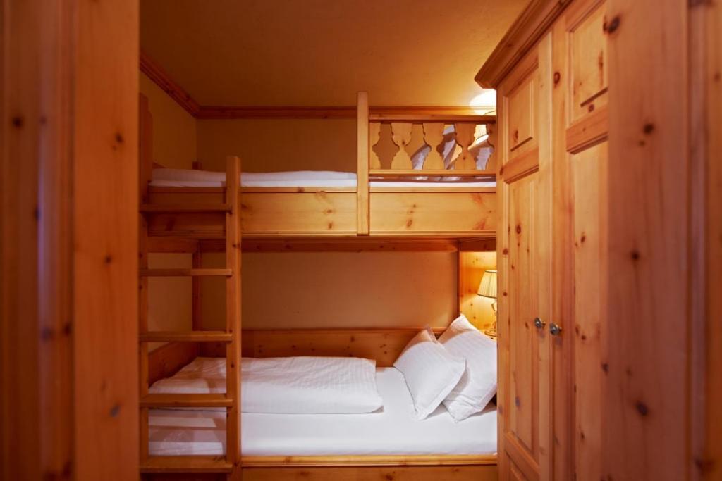 Sport- Und Genusshotel Silvretta อิสชเกิล ภายนอก รูปภาพ