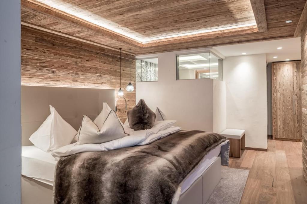 Sport- Und Genusshotel Silvretta อิสชเกิล ภายนอก รูปภาพ