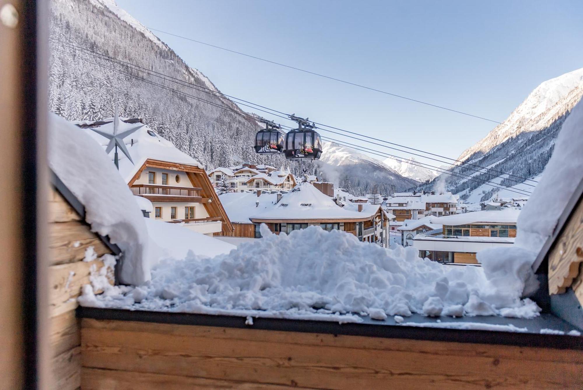 Sport- Und Genusshotel Silvretta อิสชเกิล ภายนอก รูปภาพ